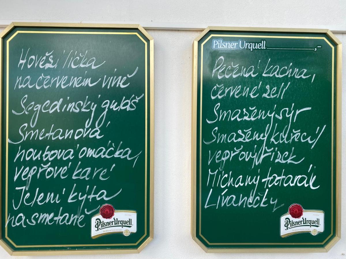 Hostinec U Pejska A Kocicky Mariánské Lázně Eksteriør bilde